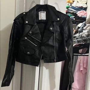 Garage 

Leather crop jacket

Size Small